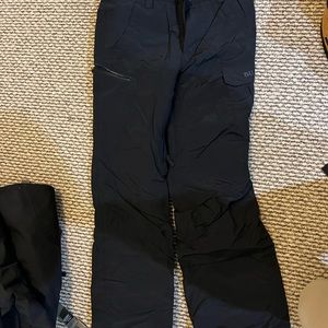 Boys Burton Exile Cargo snowboard pants black XL